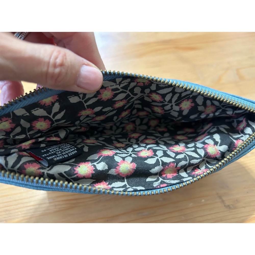 Urban Expressions Blue Vegan Leather Kiss Lock Floral Lined Clutch Wallet Pouch - Picture 3 of 8